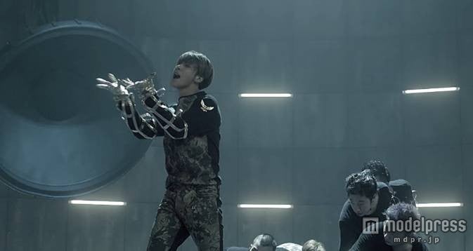 「Catch Me -If you wanna-」MVより