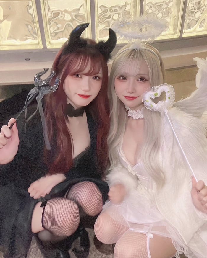 白豚とのりこ(左:白豚、右:のりこ)/提供画像