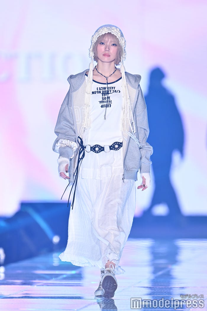 藤吉夏鈴(C)モデルプレス