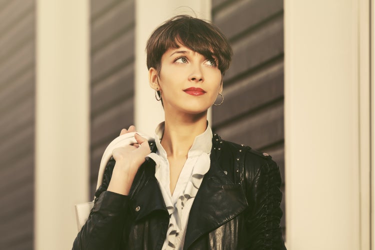 リフトアップ効果抜群！35歳以上にオススメのヘアスタイル3選