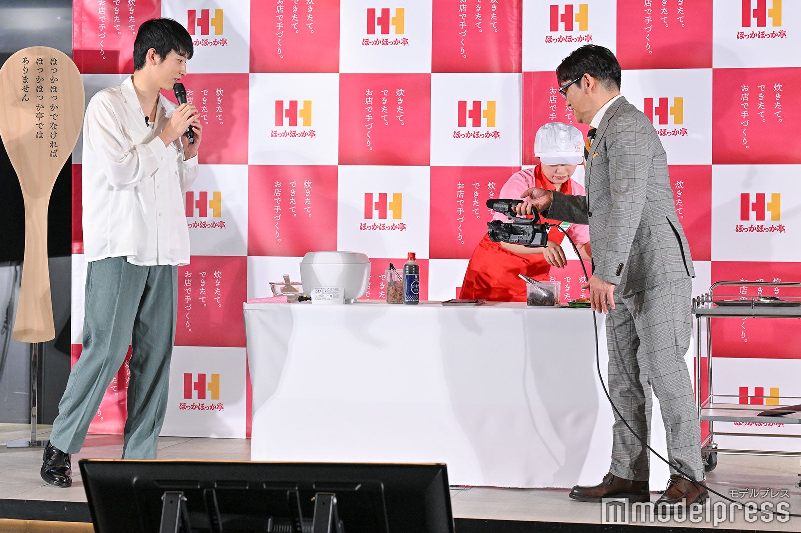 （C）モデルプレス