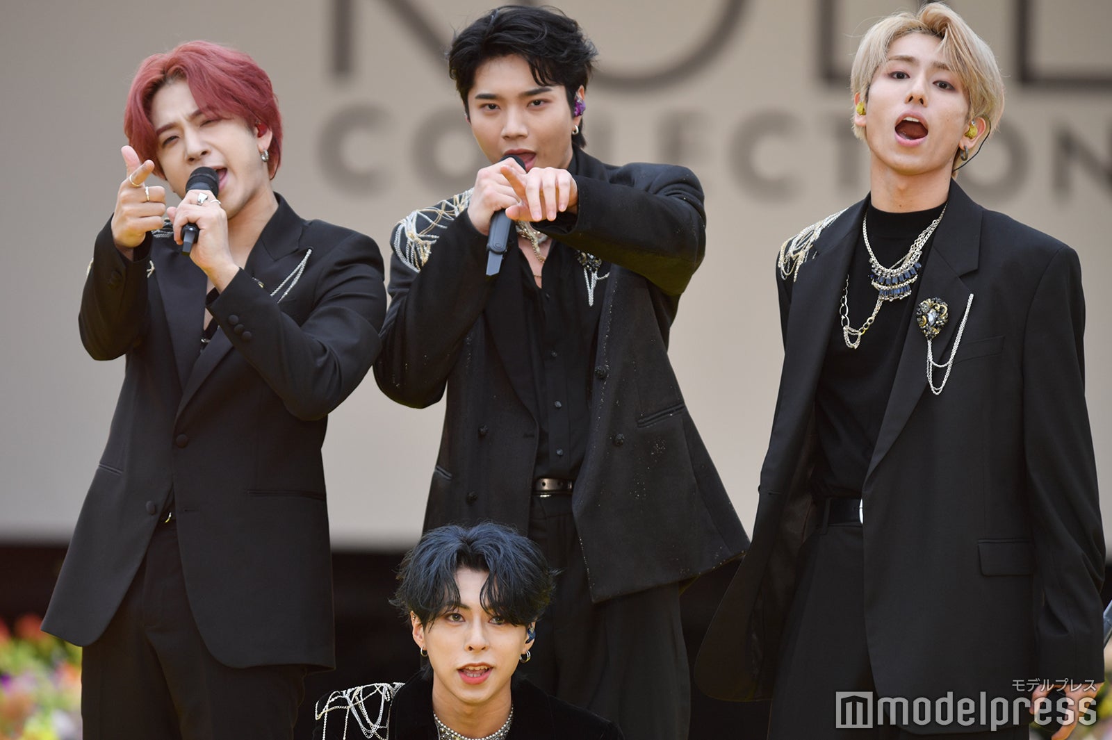 OWV「神コレ」で“吉本興業の4人”強調 兵庫出身・中川勝就は凱旋ステージに＜神コレ2023S／S＞