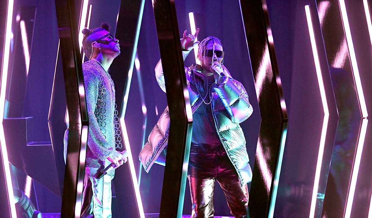 バッド・バニー featuring ジェイ・コルテス／Photo by Getty Images