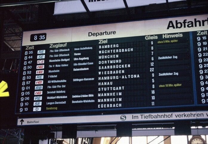 フランクフルト中央駅（ドイツ）のパタパタ