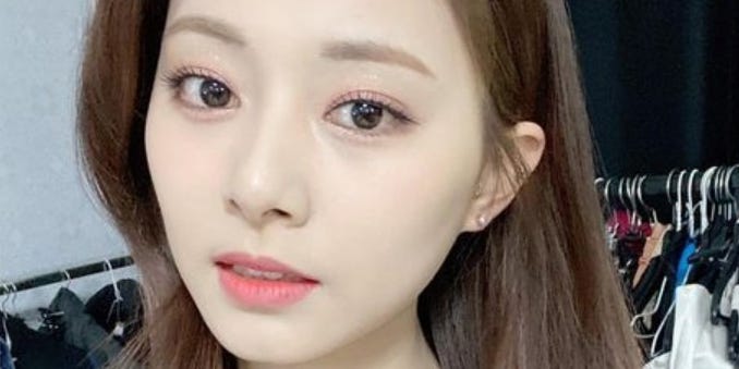 Twiceツウィ ロングからミディアムにばっさりイメチェン 似合いすぎ 最高 と絶賛の声 モデルプレス Twiceツウィ ロングからミディアムにばっさりイメチェン 似合いすぎ 最高 と絶賛の声 モデルプレス