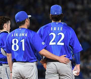 DeNAサヨナラ負け 対ヤクルト戦は開幕から7連敗 ヒュンメルの3ランで一時逆転も逃げ切り失敗
