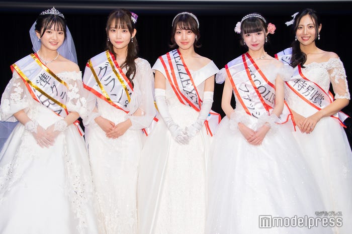 鹿毛茉弥さん、田中裕理さん、木村朱里さん、月島かなさん、天野真衣さん(C)モデルプレス