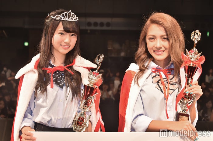(左から)グランプリ・中町綾さん、準グランプリ・伊藤夏音さん(C)モデルプレス