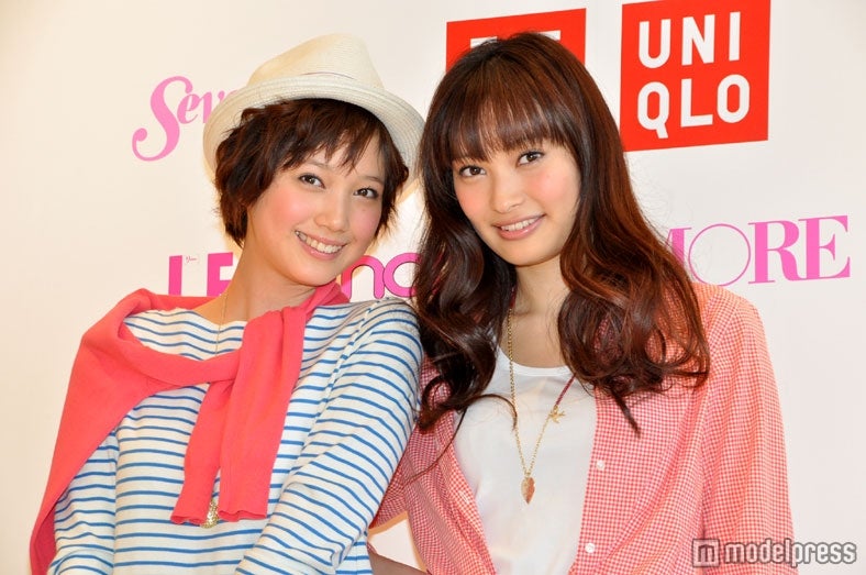 （写真左から）本田翼、大政絢