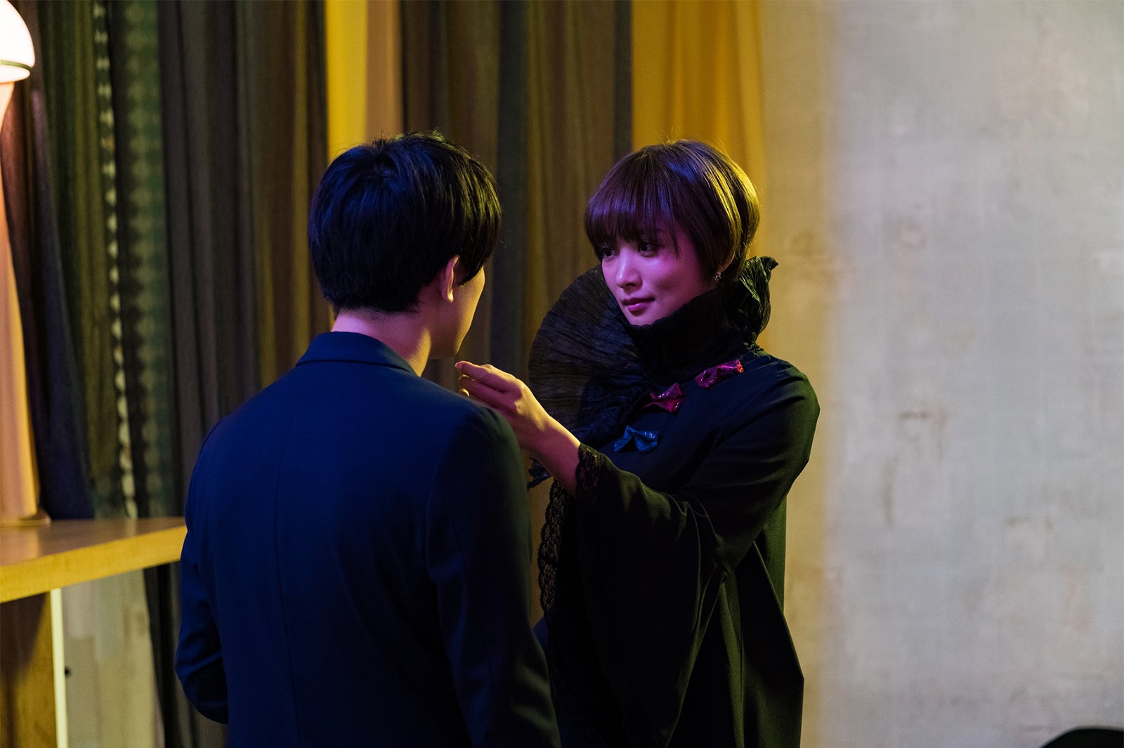 吉沢亮、夏菜／「GIVER 復讐の贈与者」第7話より（C）テレビ東京