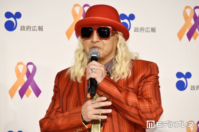 DJ KOO、妻・娘との家族写真＆30年前のドレッドヘア時代公開で「イケケイケオーラがすごい」の声