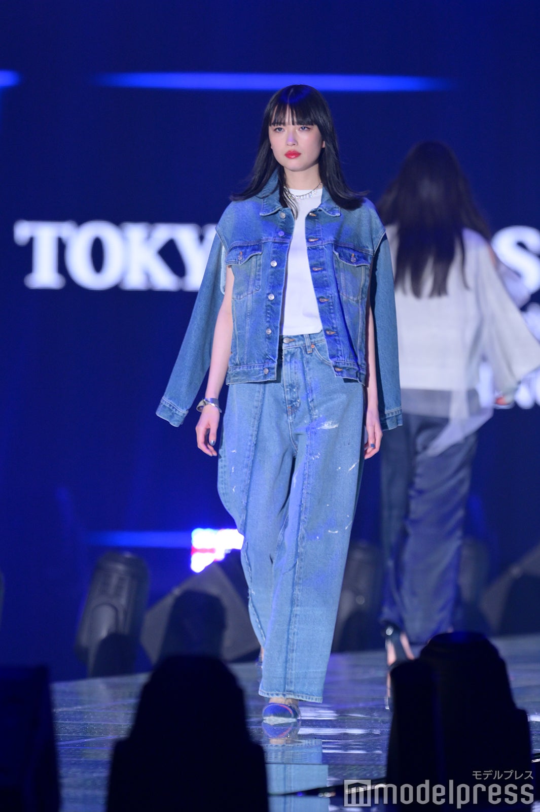 （C）モデルプレス