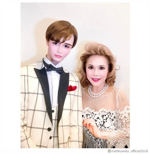 Matt＆デヴィ夫人、“お顔がお美しい”2ショットが話題