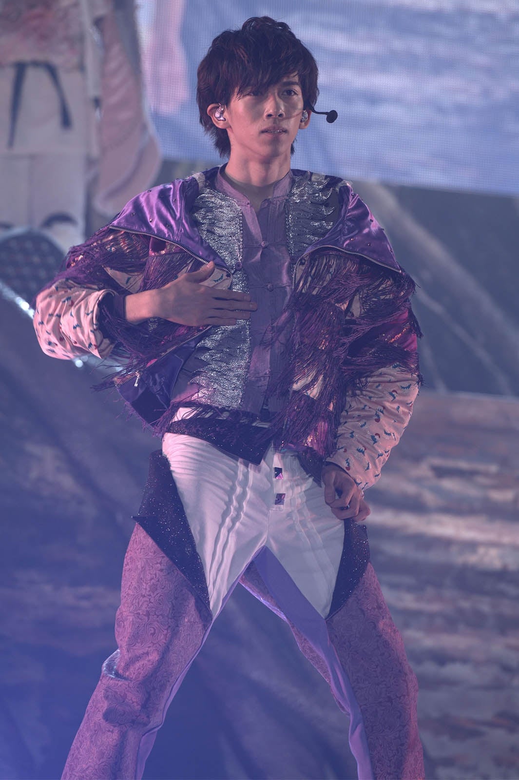 リョウガ／「BULLET TRAIN CHRISTMAS ONEMAN SHOW 2016 愛す。in Wonder Land 」より（写真提供：SDR）