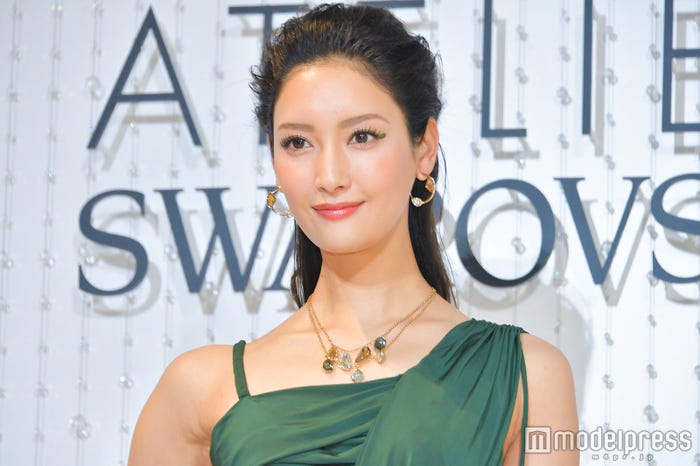 菜々緒(C)モデルプレス