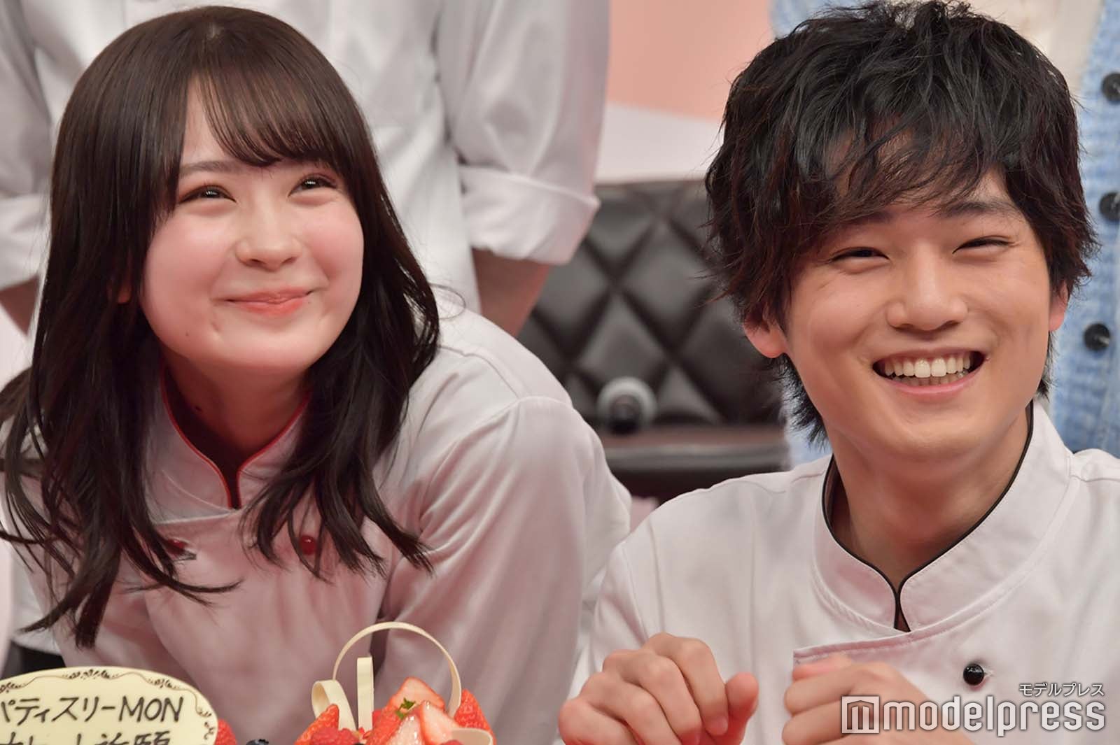 畑芽育、中川大輔（C）モデルプレス