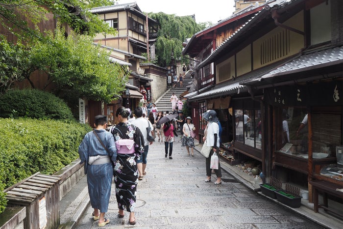 趣のある通りと寺社仏閣の多さが魅力（提供画像）