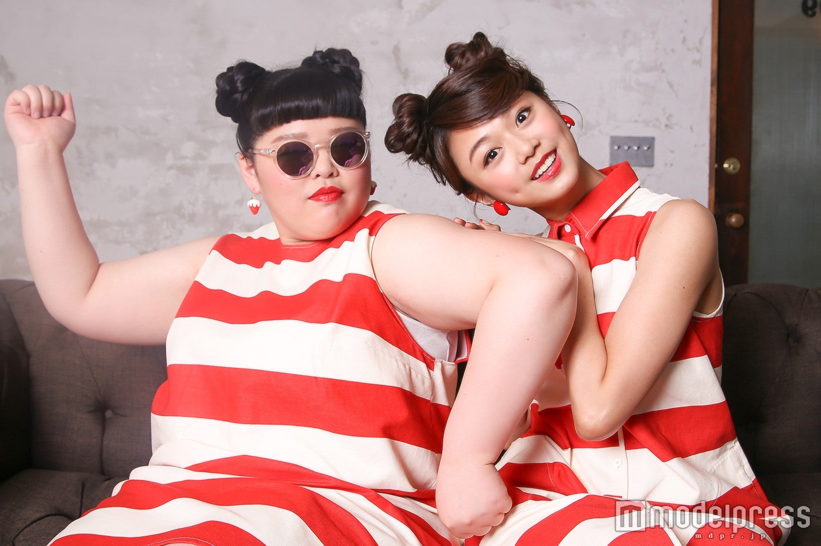 （左から）みくぴ、Iris （C）モデルプレス