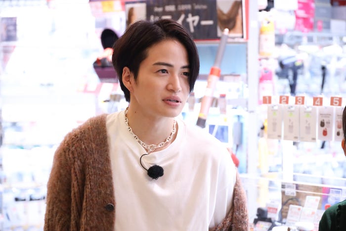 菊池風磨、長谷川忍(C)フジテレビ