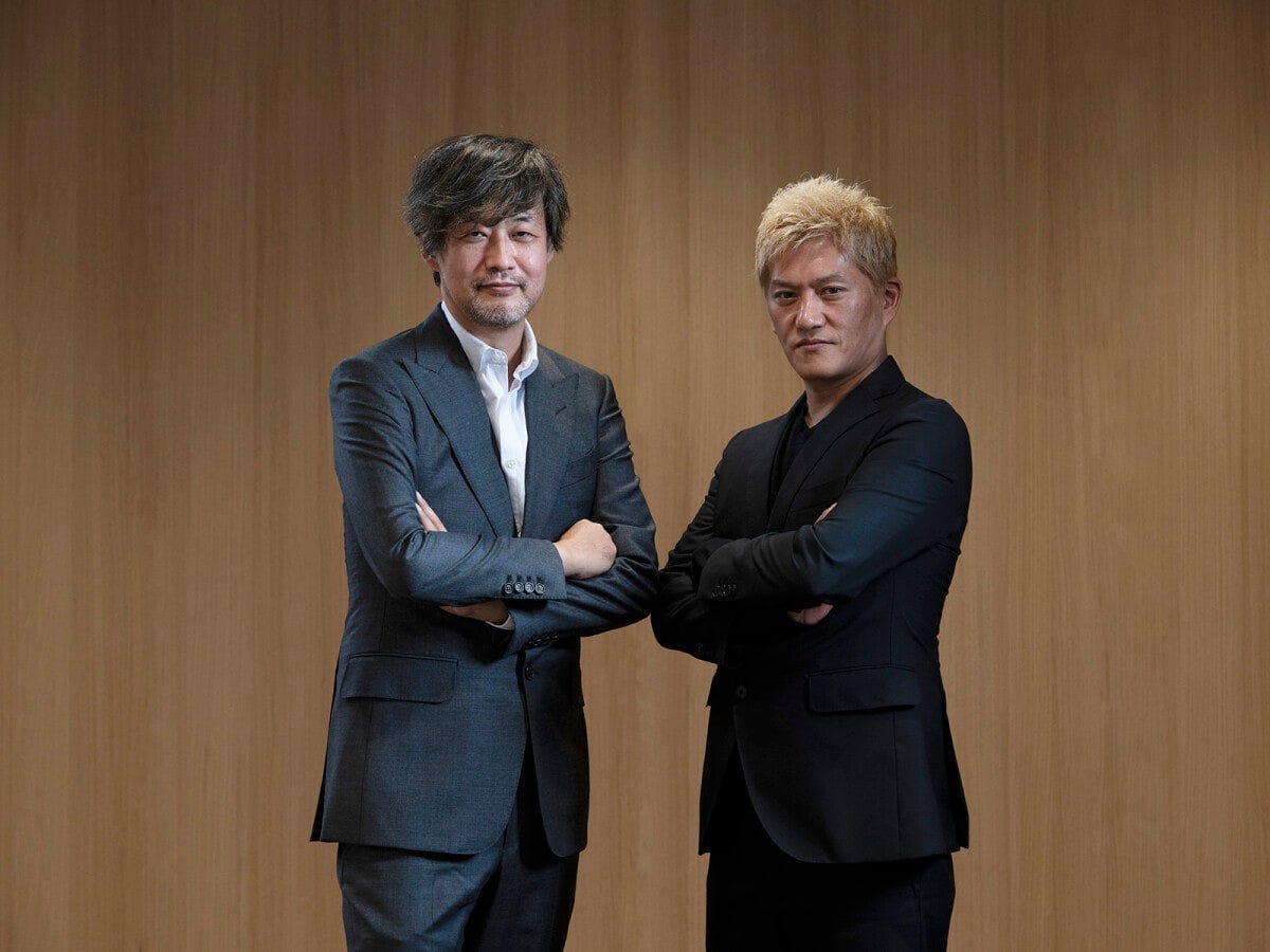 トークセッションに登場した山崎貴監督と津野庄一郎氏