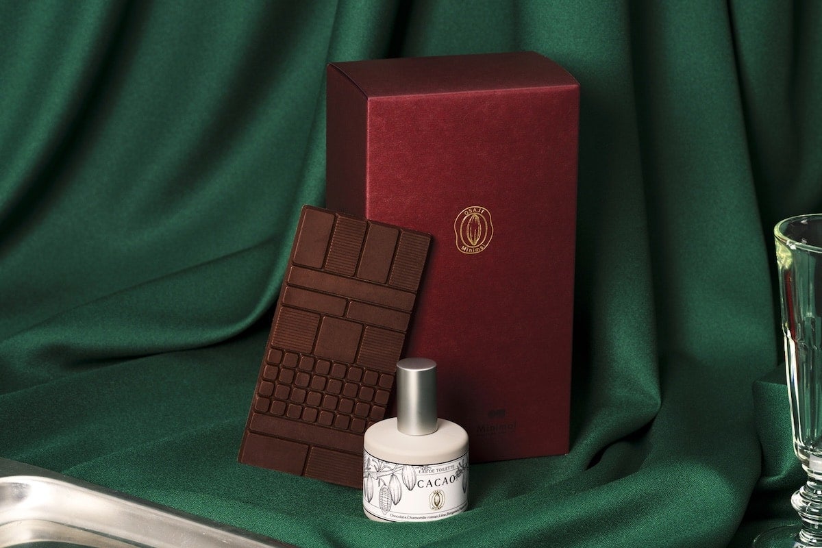 OSAJI × Minimal コラボ第2弾！ チョコレートの香りをまとうオードトワレとチョコレートのセットが数量限定登場