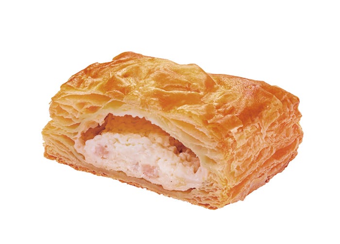 ホワイトソースのクロックムッシュ風パイ(提供写真)