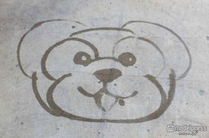 人気のダッフィーのアートも(C)Disney