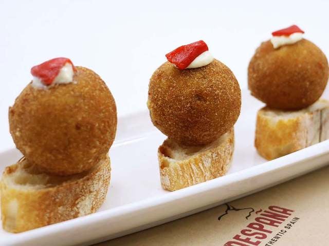 column_566e2194bb7d6f3f21924009e243be82.