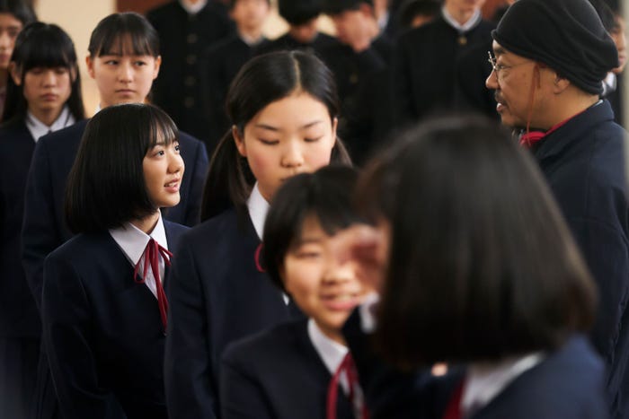 『星の子』より(C)2020「星の子」製作委員会