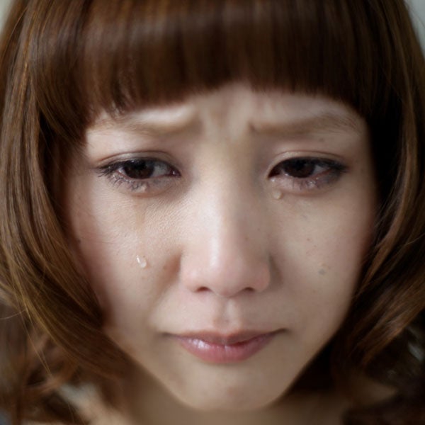 今話題沸騰中の人気読者モデルが恋人にフラれ号泣、衝撃的な行動に