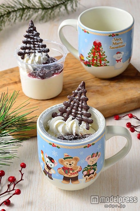 TDS:チーズムース、スーベニアカップ付き(¥880)(C)Disney