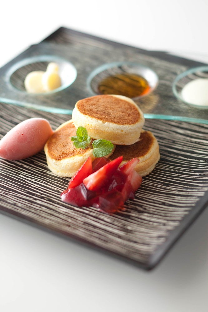 スーパーいちごビュッフェ2022～新・ホテルでいちご狩り～／画像提供：ニュー・オータニ