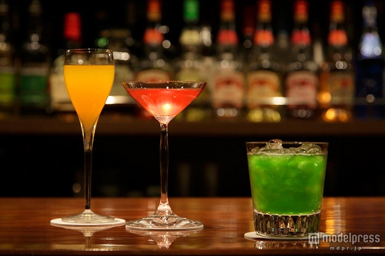 京都がイメージの「街カク」（左から）「秋月（あきつき）」、「桜舞（おうぶ）」、「IORI～庵～（いおり）」