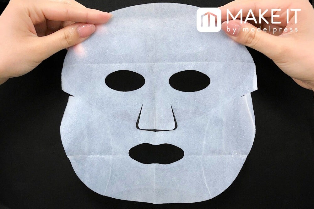 透明白肌／ホワイトマスク N (C)メイクイット