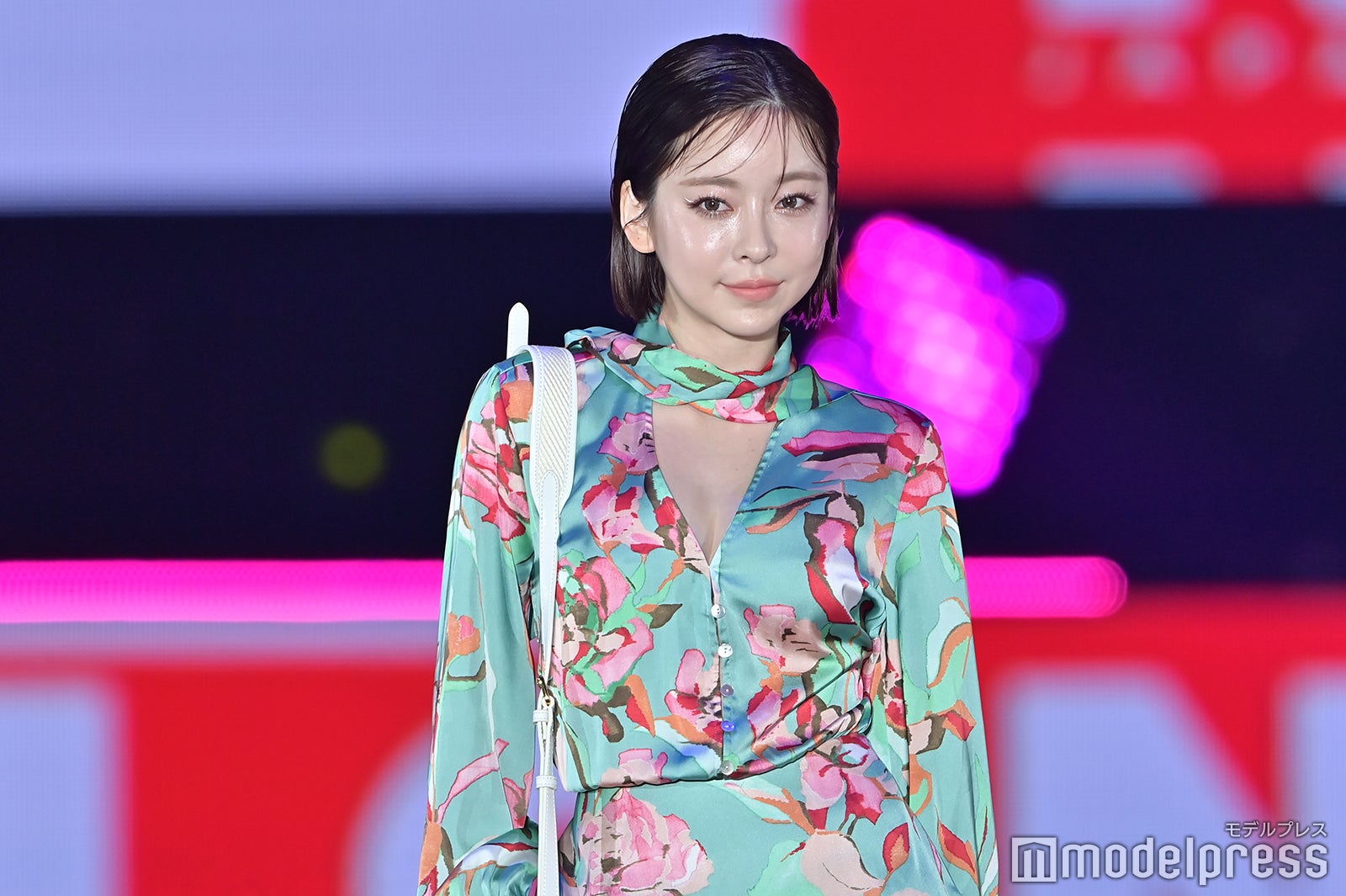 （C）モデルプレス