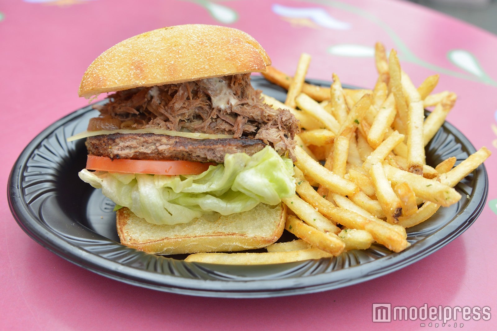 Beast's Burger（＄13.49）／（C）モデルプレス