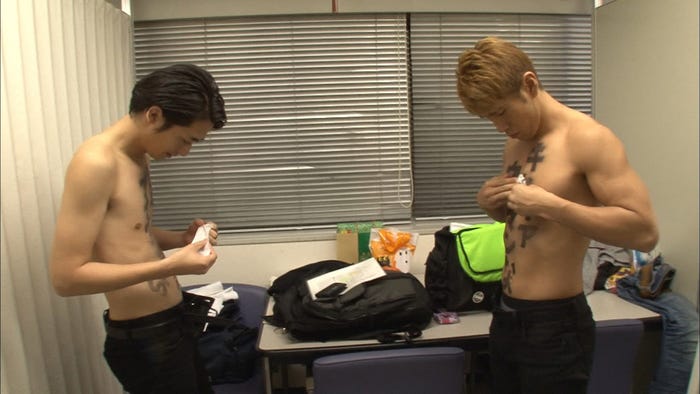 ブリリアン(左から)ダイキ、コージ(C)日本テレビ