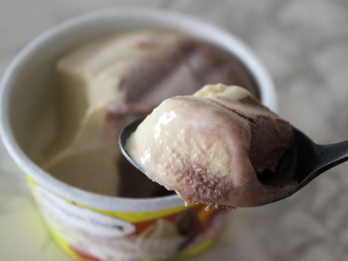 ピスタチオの香ばしさと、カカオのビター感が調和