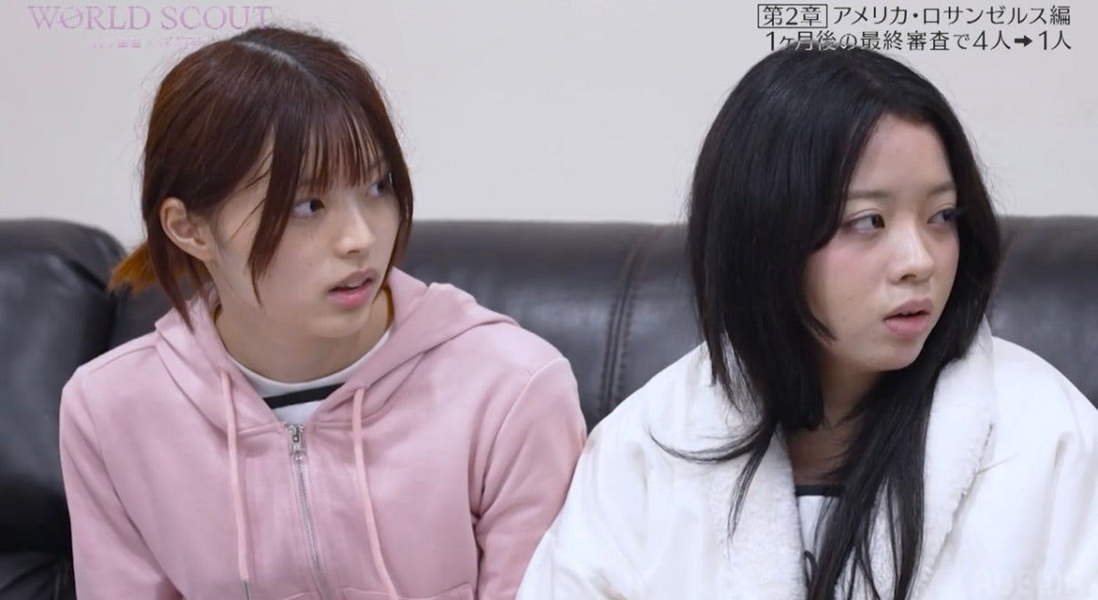 Sakura（飛咲来）、Ayana（桑原彩菜）（C）AbemaTV,Inc.