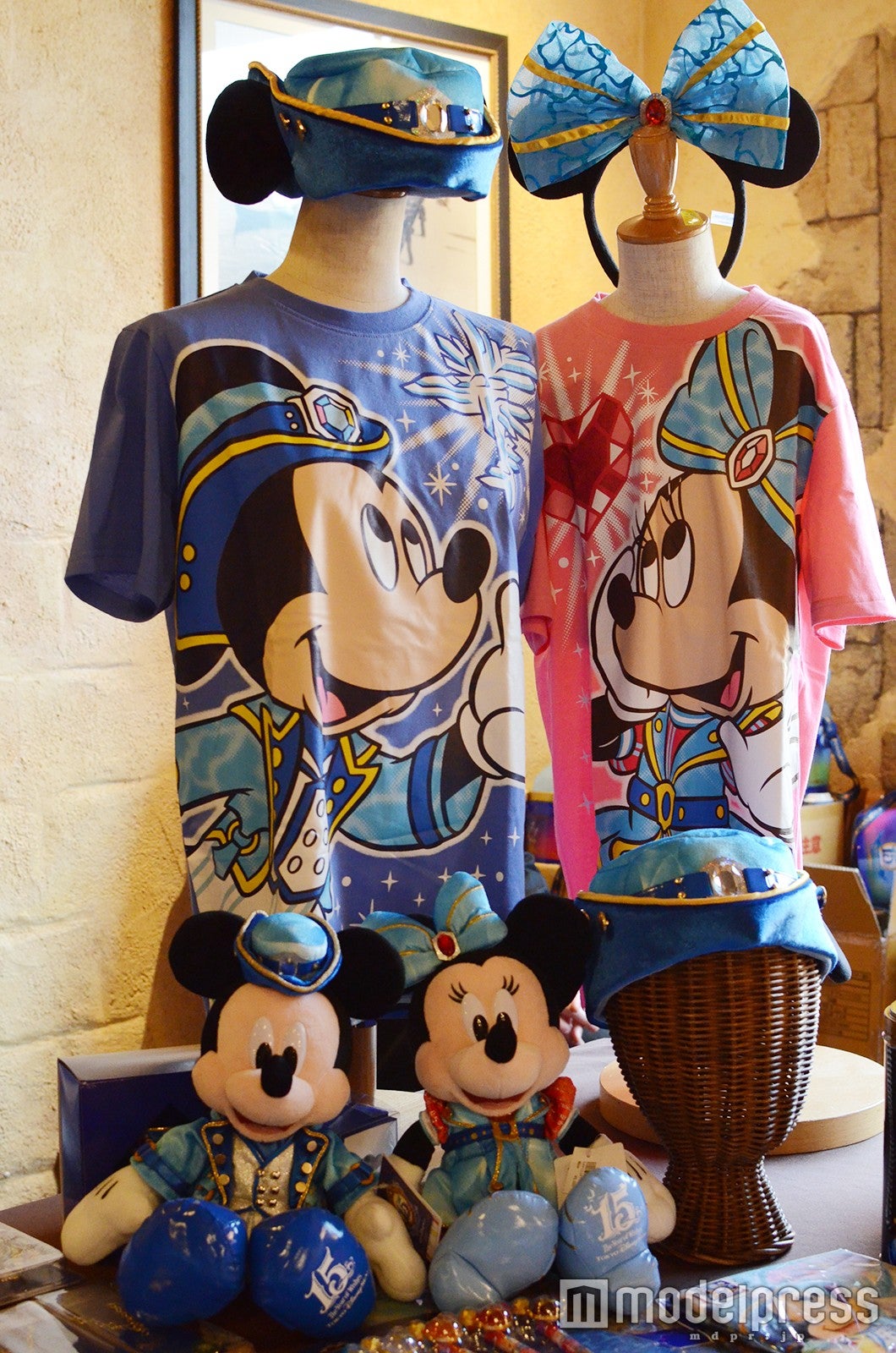 Tシャツ￥1900～（サイズによって異なる）／（C）モデルプレス