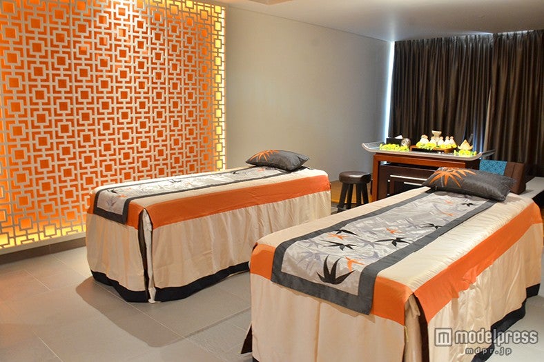 スパは2人同時に施術可能