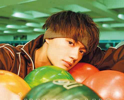 佐野勇斗、全カットフィルムカメラで撮影  エモさ溢れる2023年カレンダー決定