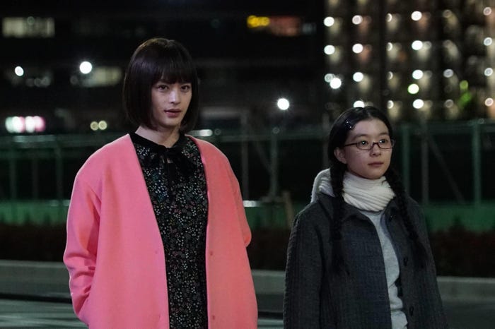 瀬戸康史、芳根京子/画像提供:フジテレビ