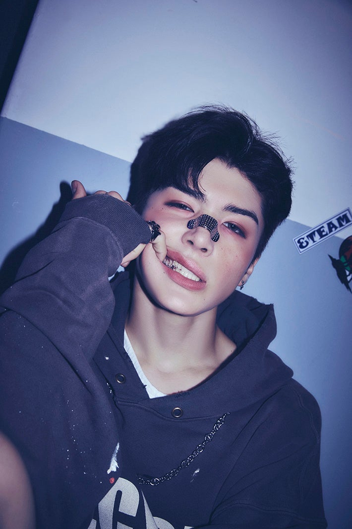 MAKI（C）HYBE LABELS JAPAN