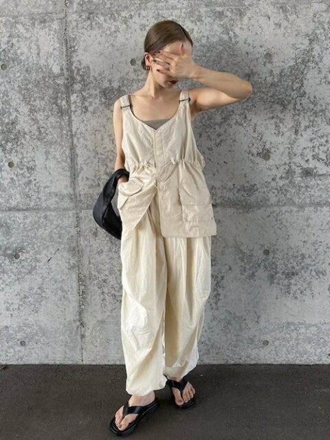 ベスト　コーデ