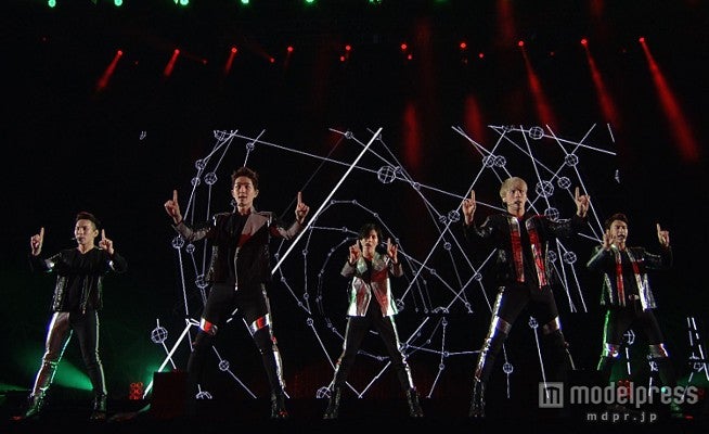 SHINee（C）2015 S.M. Culture ＆ Contents CO.Ltd. ALL RIGHTS RESERVED