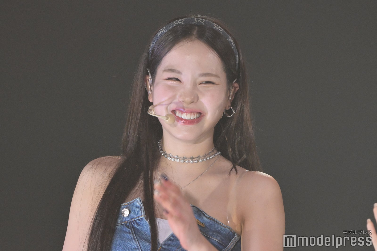 MAKO（マコ）／NiziU（C）モデルプレス