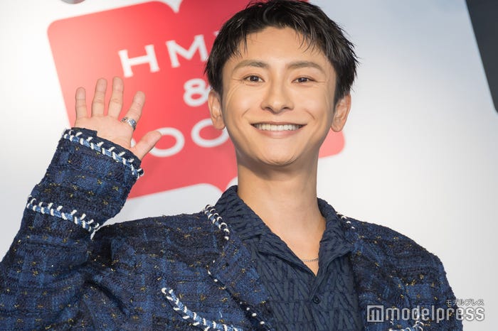 與真司郎(C)モデルプレス