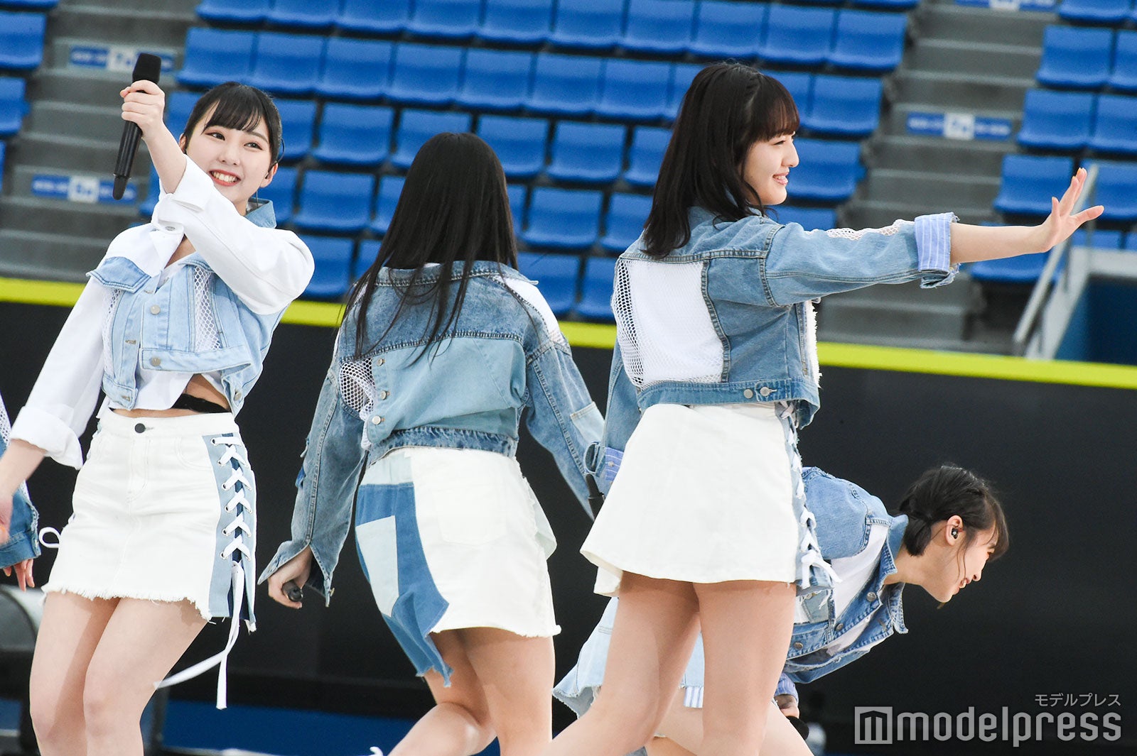 HKT48「AKB48グループ春のLIVEフェスin横浜スタジアム」（C）モデルプレス