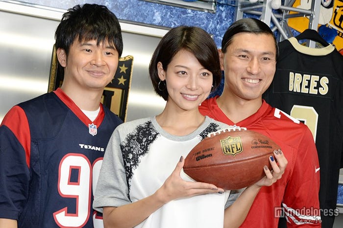 (左から)若林正恭、相武紗季、春日俊彰